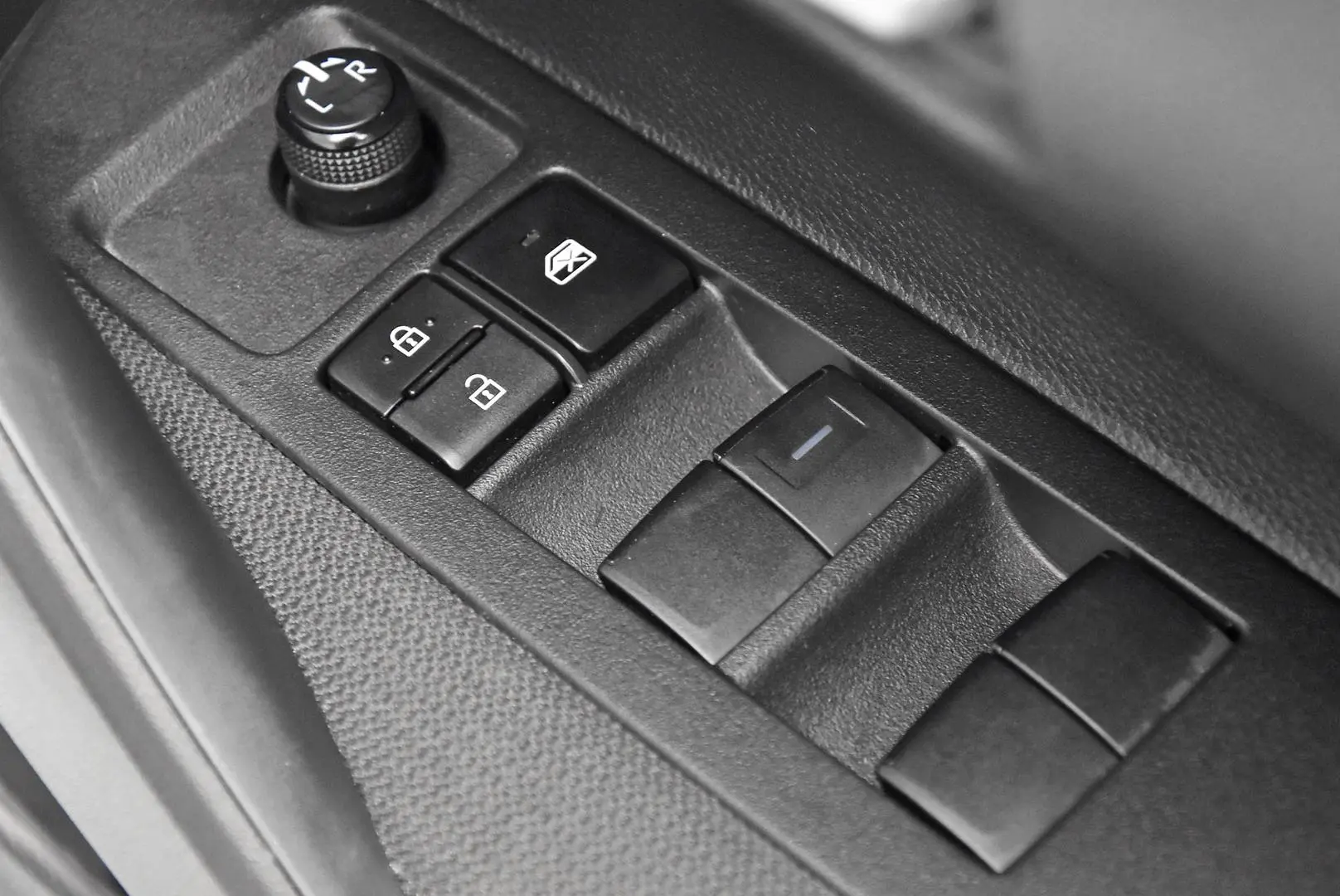 2024 Toyota Corolla Gallery Image 10
