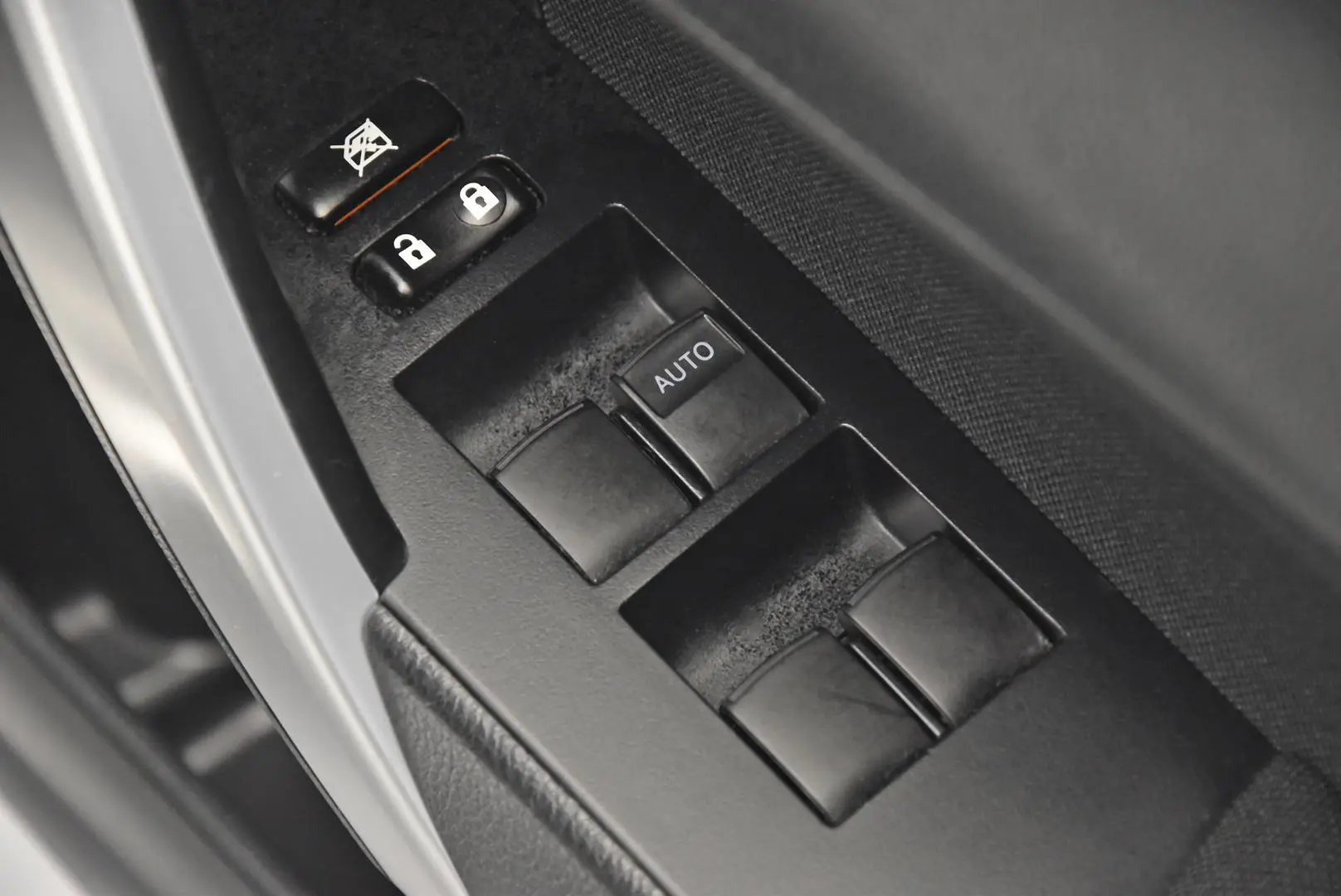 2019 Toyota Corolla Gallery Image 9