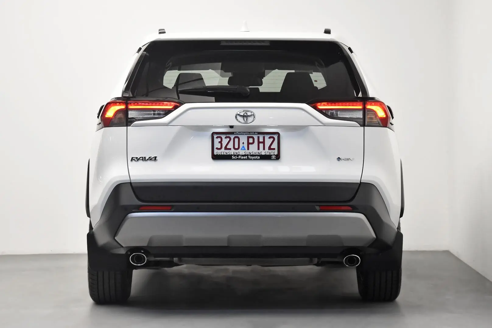 2025 Toyota RAV4 Gallery Image 6