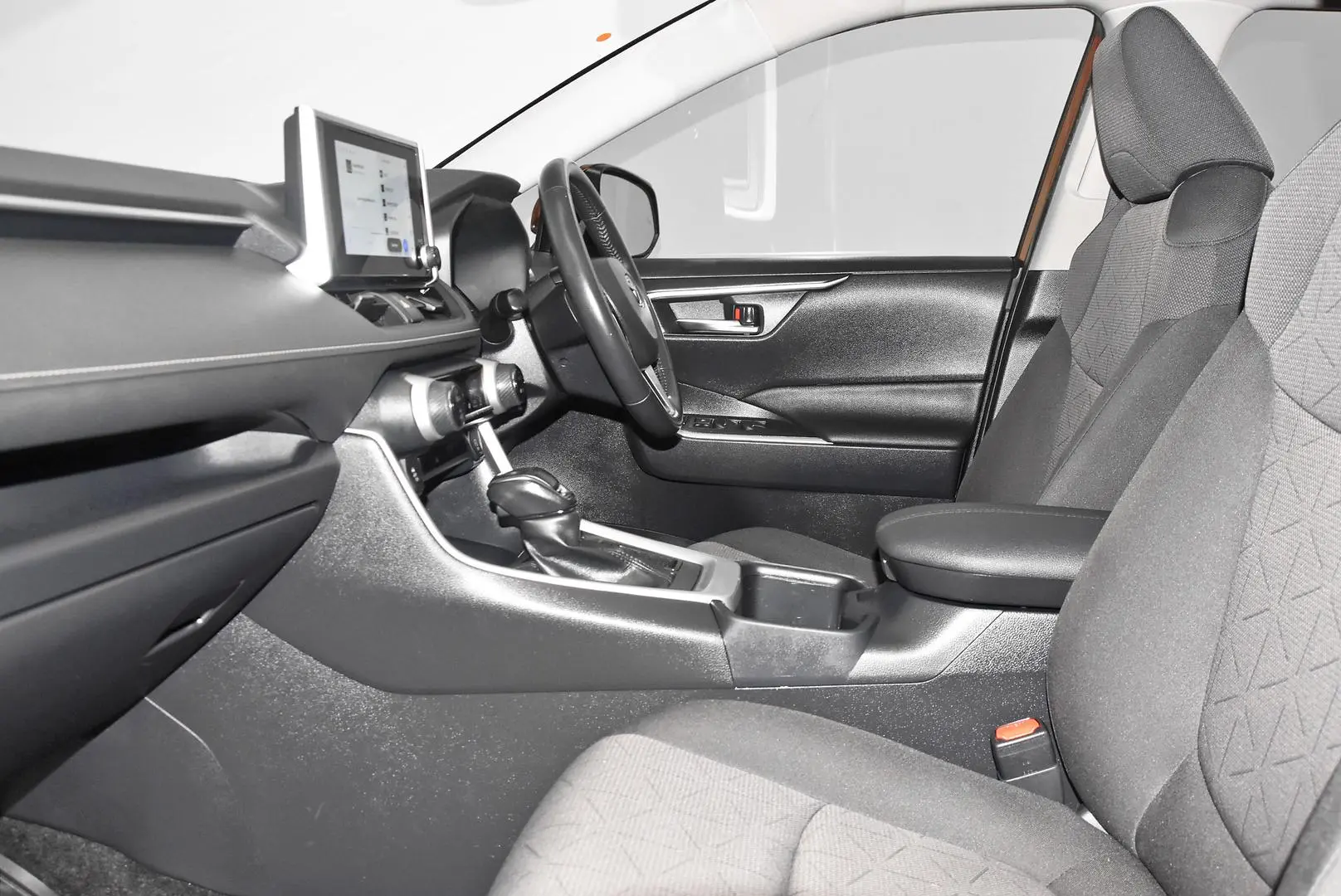 2022 Toyota RAV4 Gallery Image 17