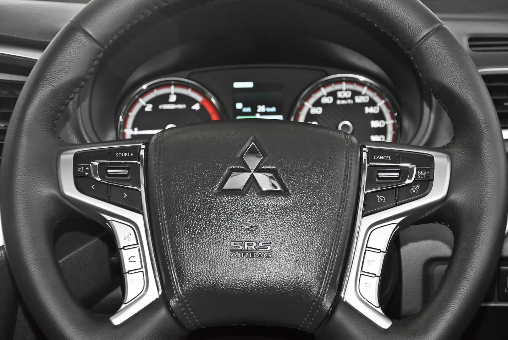 2020 Mitsubishi Triton Gallery Image 16