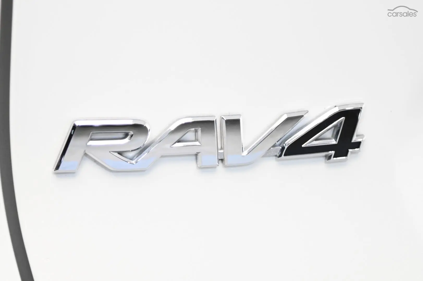 2020 Toyota RAV4 Image 7