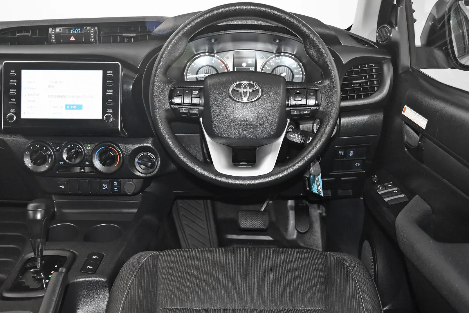 2023 Toyota Hilux Gallery Image 14