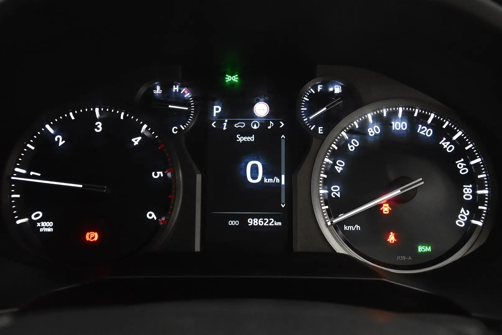 2022 Toyota Landcruiser Prado Gallery Image 9