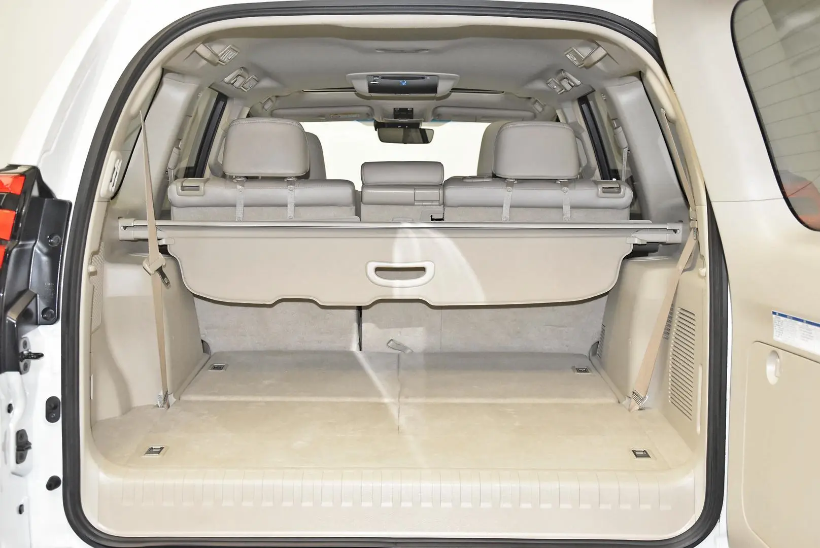 2022 Toyota Landcruiser Prado Gallery Image 22
