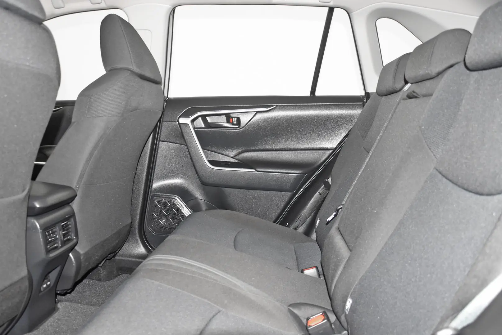 2023 Toyota RAV4 Gallery Image 19