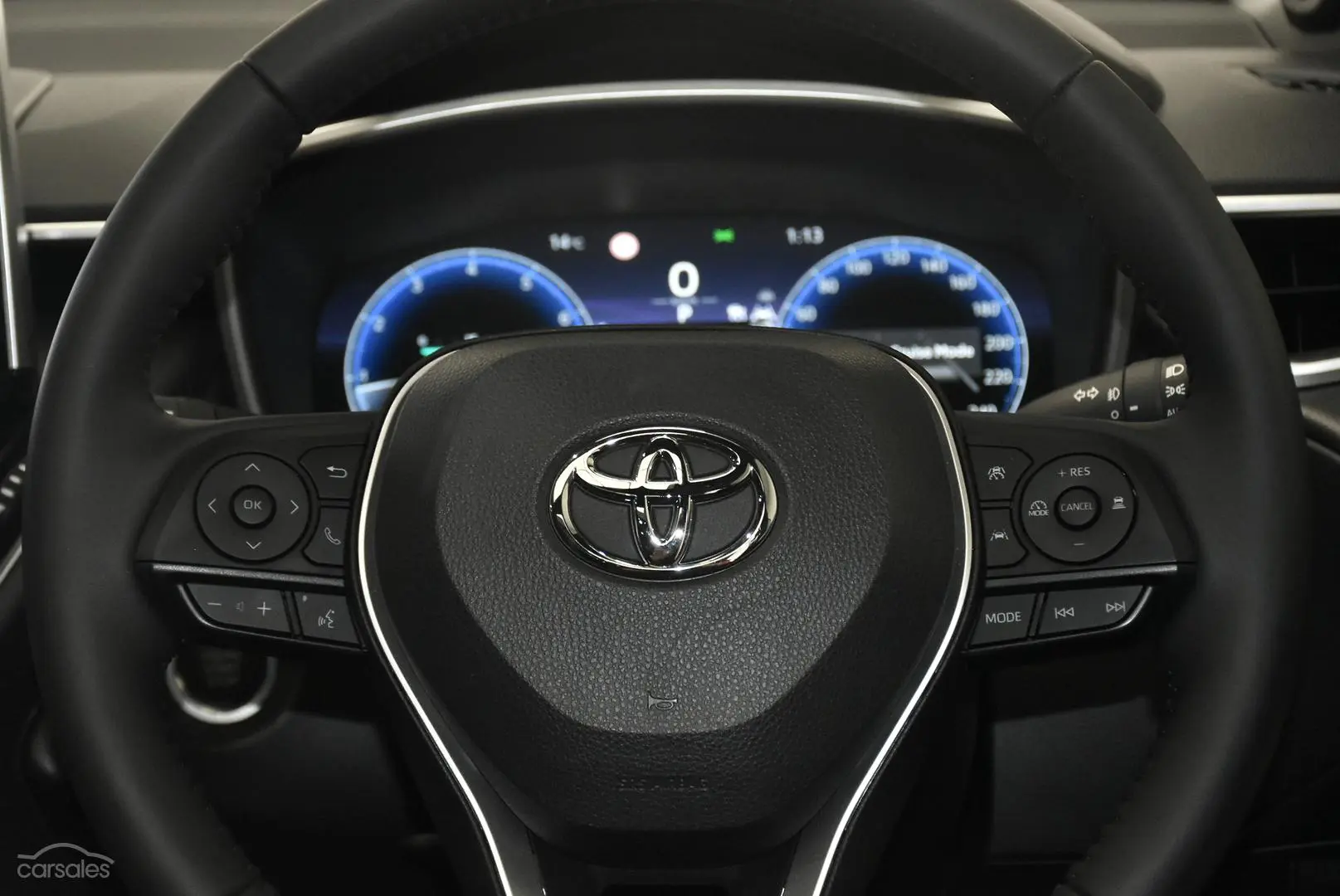 2022 Toyota Corolla Cross Gallery Image 16
