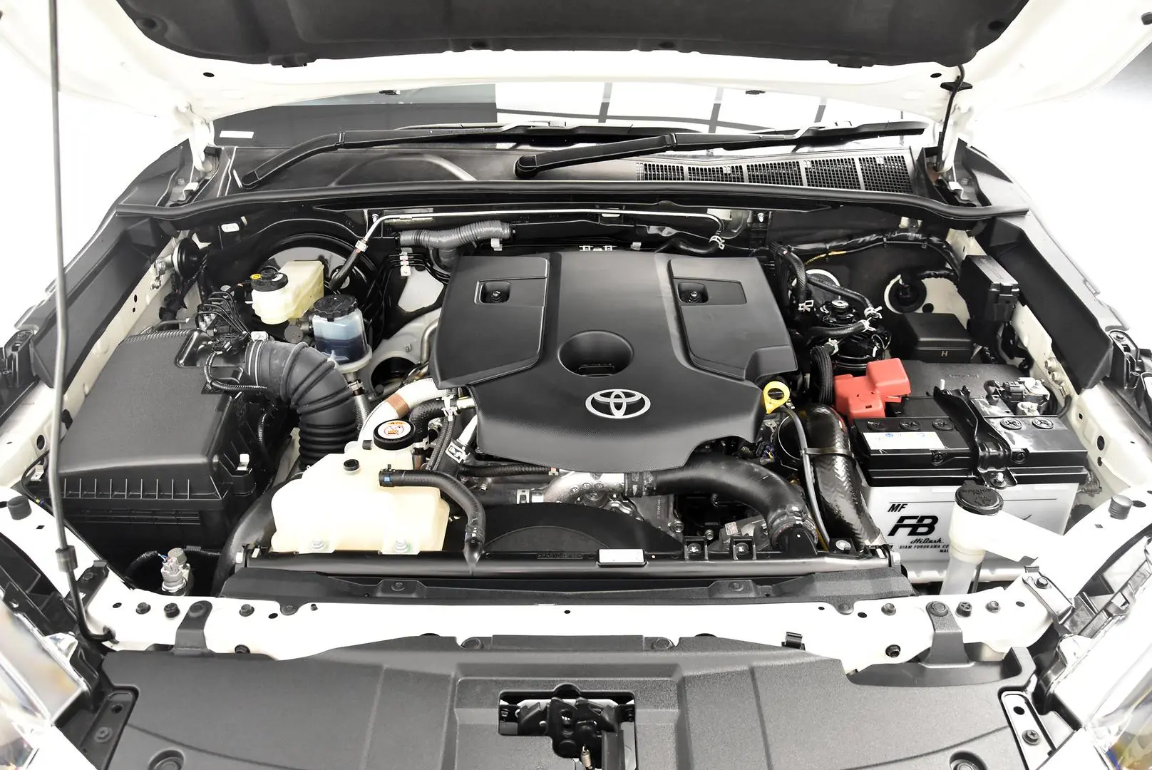 2024 Toyota Hilux Gallery Image 22