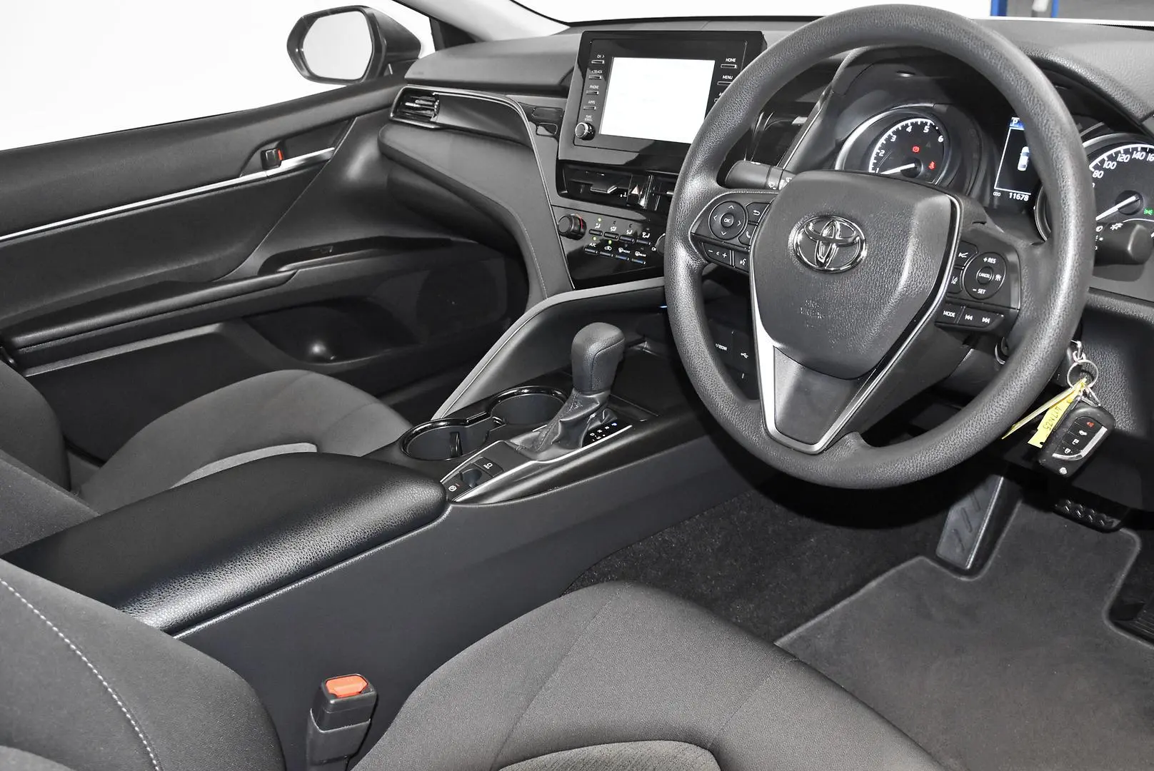 2024 Toyota Camry Gallery Image 7