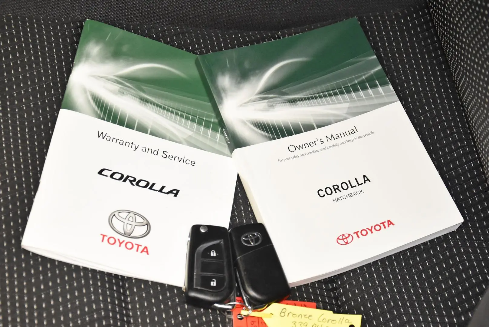 2013 Toyota Corolla Gallery Image 19