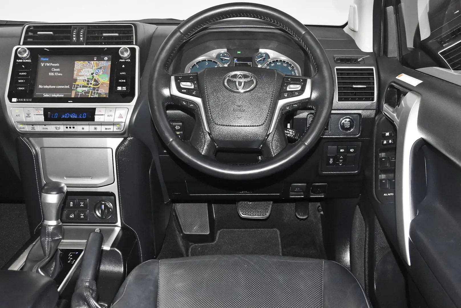 2019 Toyota Landcruiser Prado Gallery Image 13