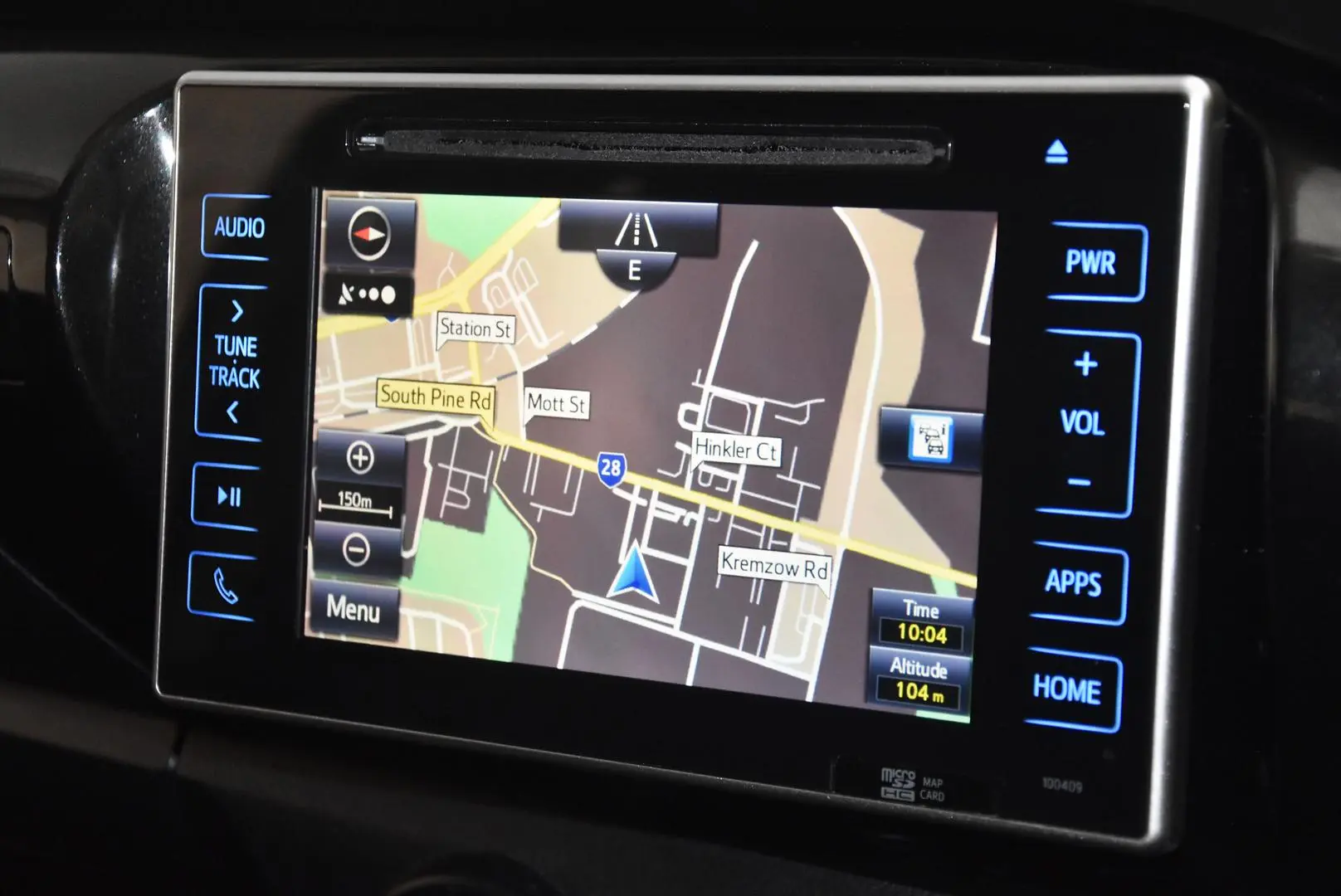 2018 Toyota Hilux Gallery Image 11