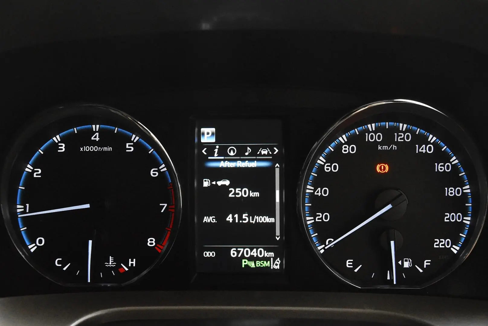 2018 Toyota RAV4 Gallery Image 10