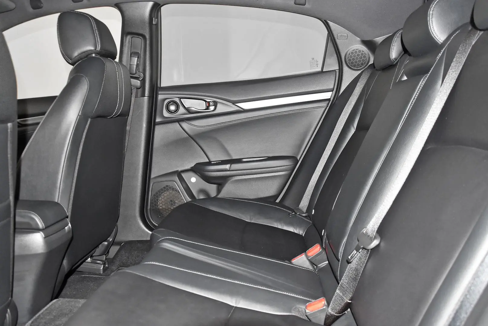 2019 Honda Civic Gallery Image 19