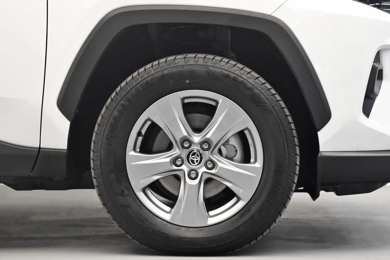 2024 Toyota RAV4 Gallery Image 23