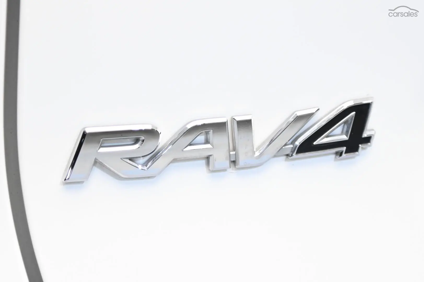 2020 Toyota RAV4 Image 7