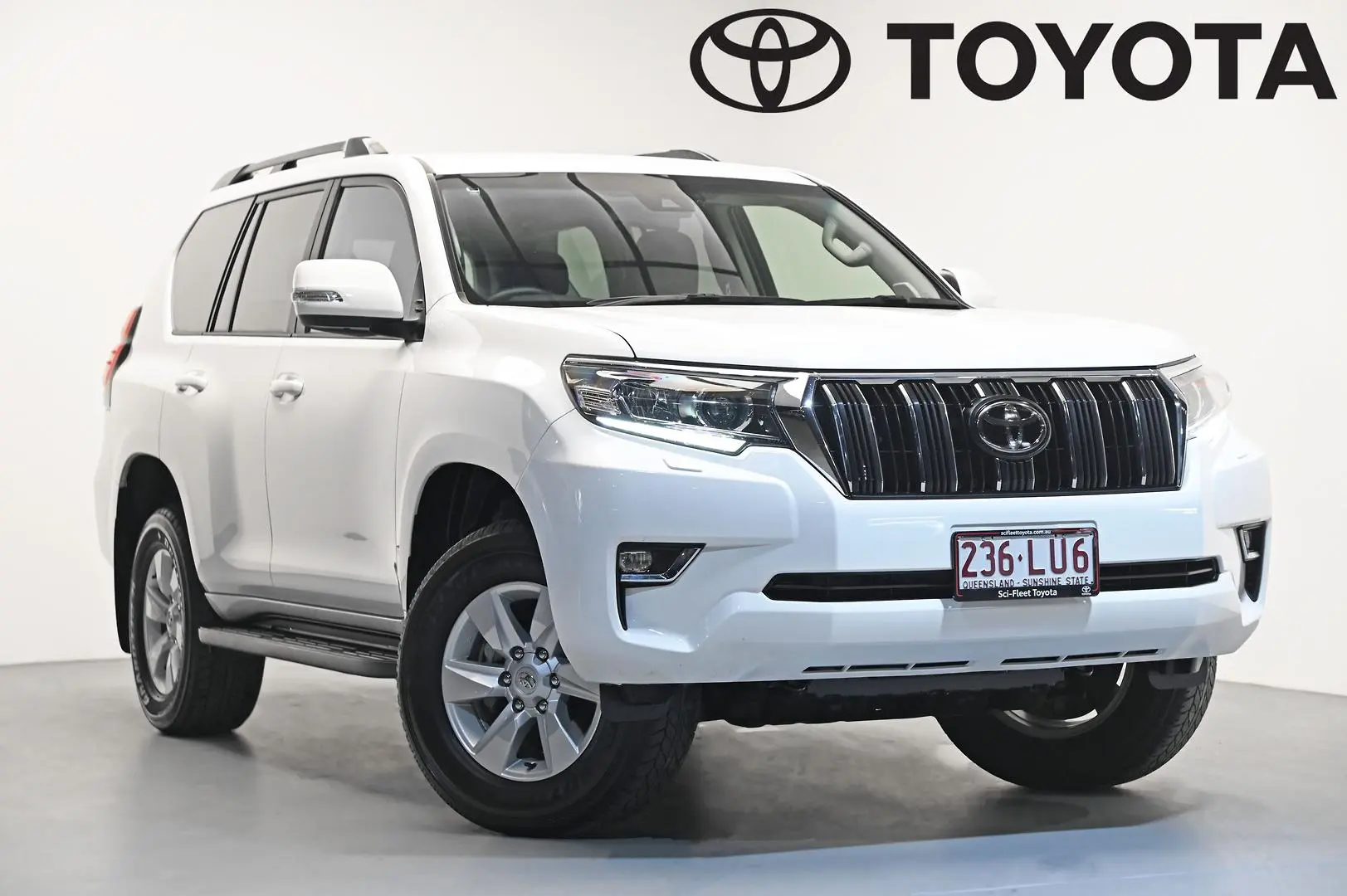 2023 Toyota Landcruiser Prado Gallery Image 1