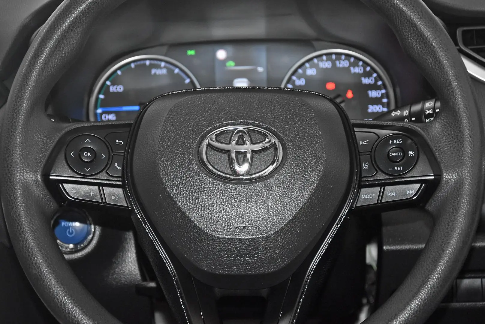 2020 Toyota RAV4 Gallery Image 16