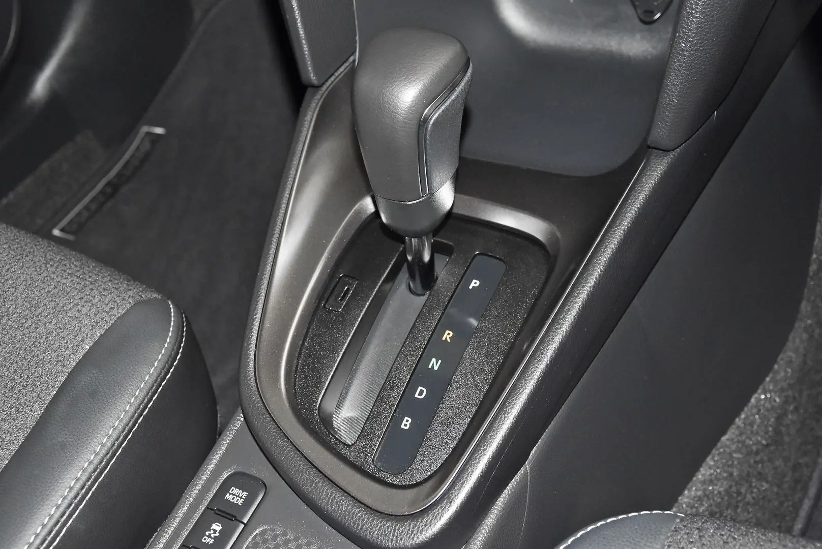 2024 Toyota Yaris Cross Gallery Image 14
