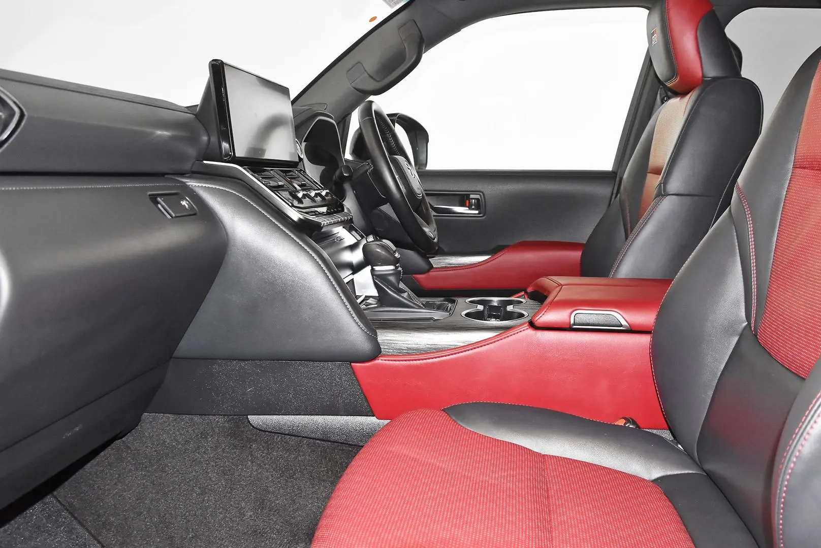 2024 Toyota Landcruiser Gallery Image 17