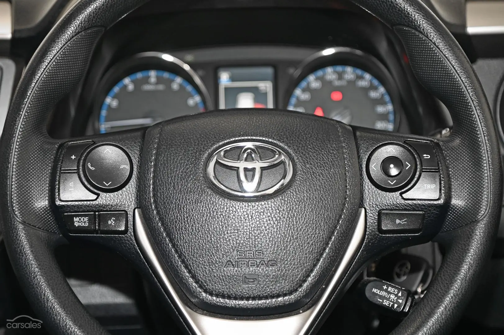 2018 Toyota RAV4 Image 15