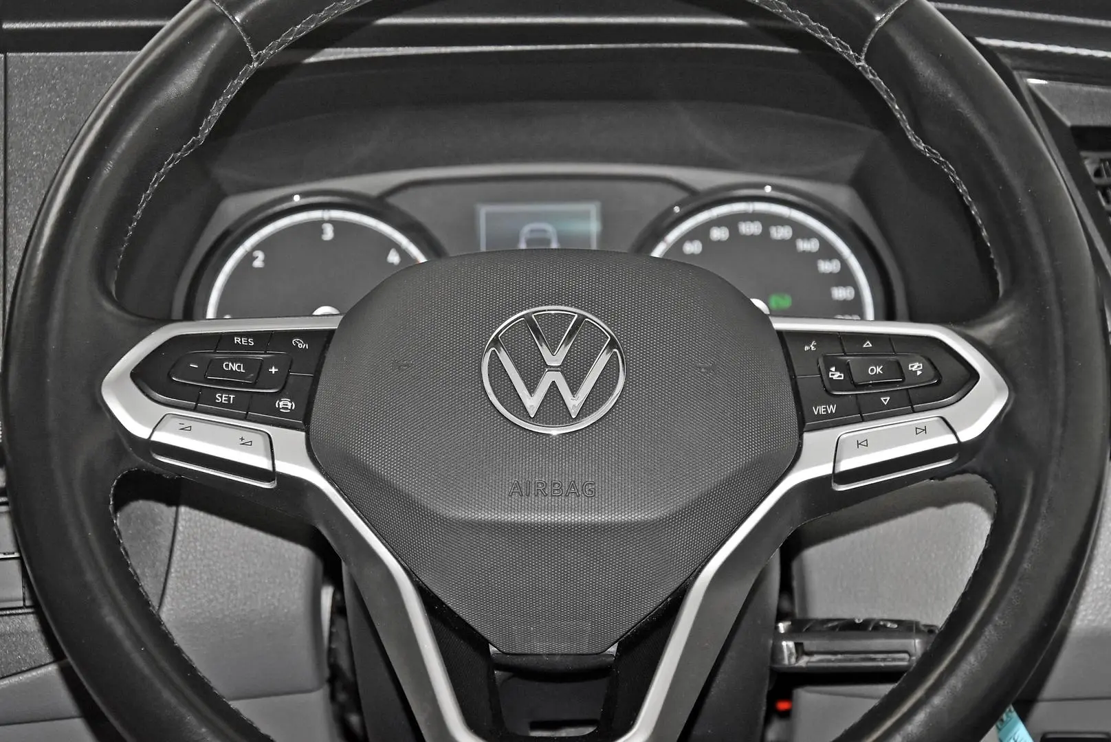 2021 Volkswagen Transporter Gallery Image 15