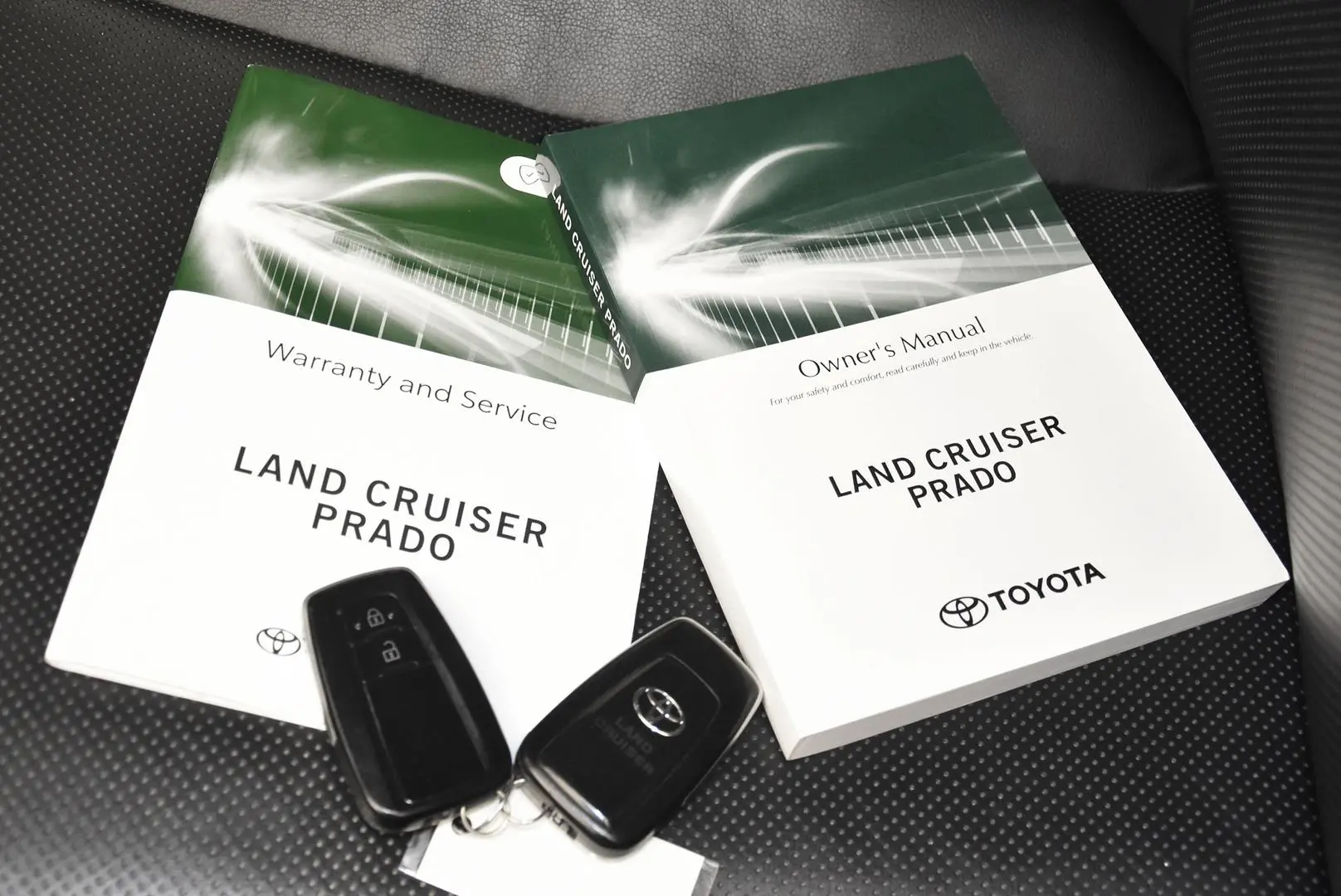 2021 Toyota Landcruiser Prado Gallery Image 18