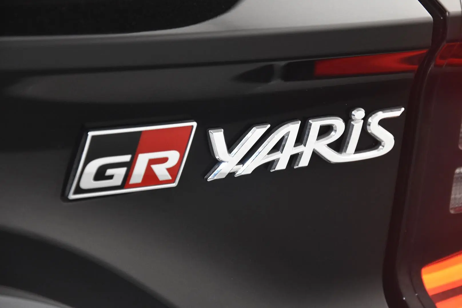 2022 Toyota Yaris Gallery Image 7