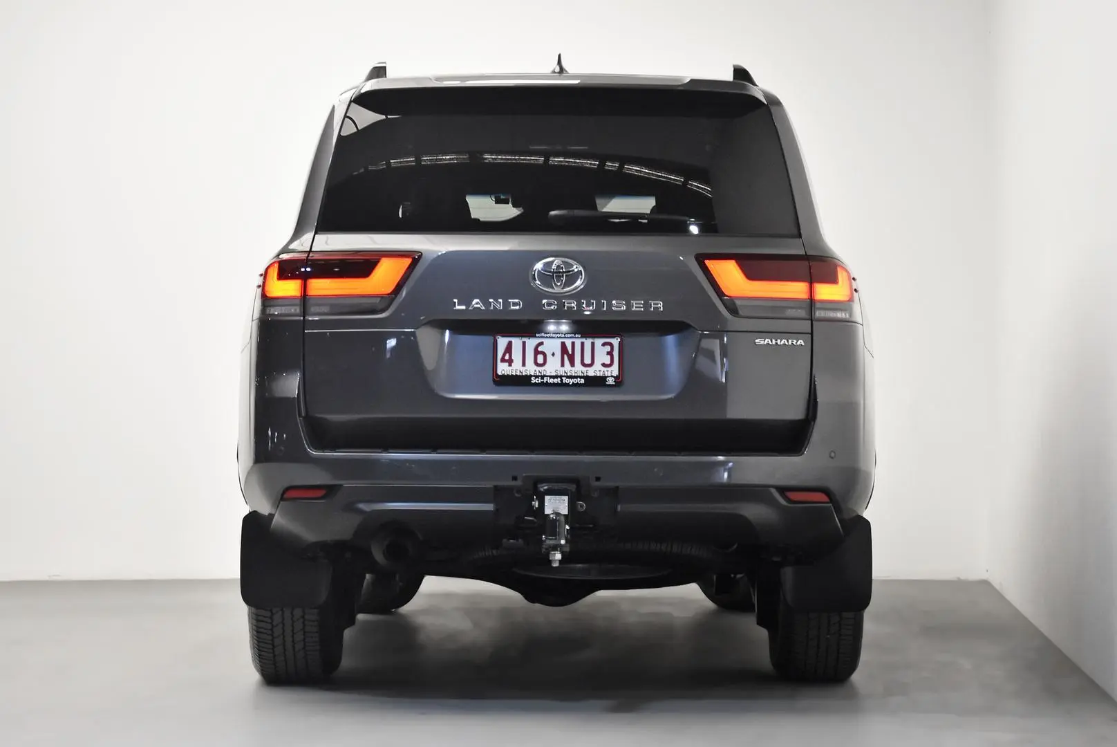 2023 Toyota Landcruiser Gallery Image 6