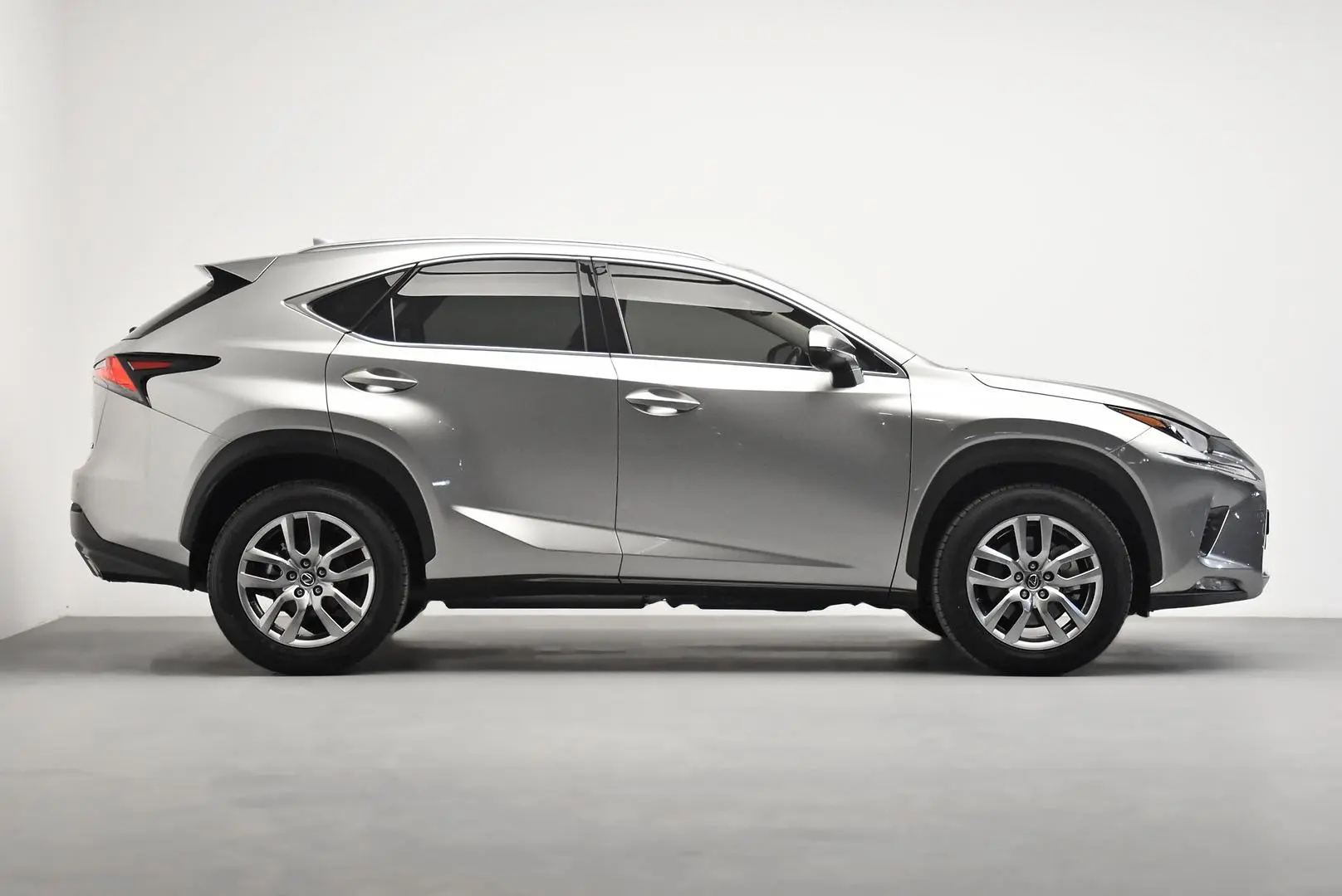 2020 Lexus NX Gallery Image 3