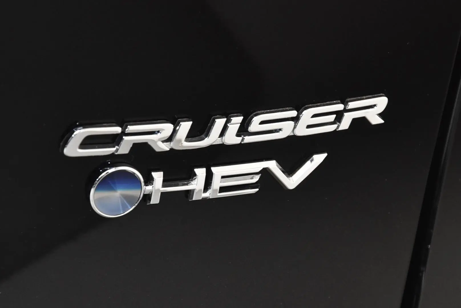 2025 Toyota RAV4 Gallery Image 8