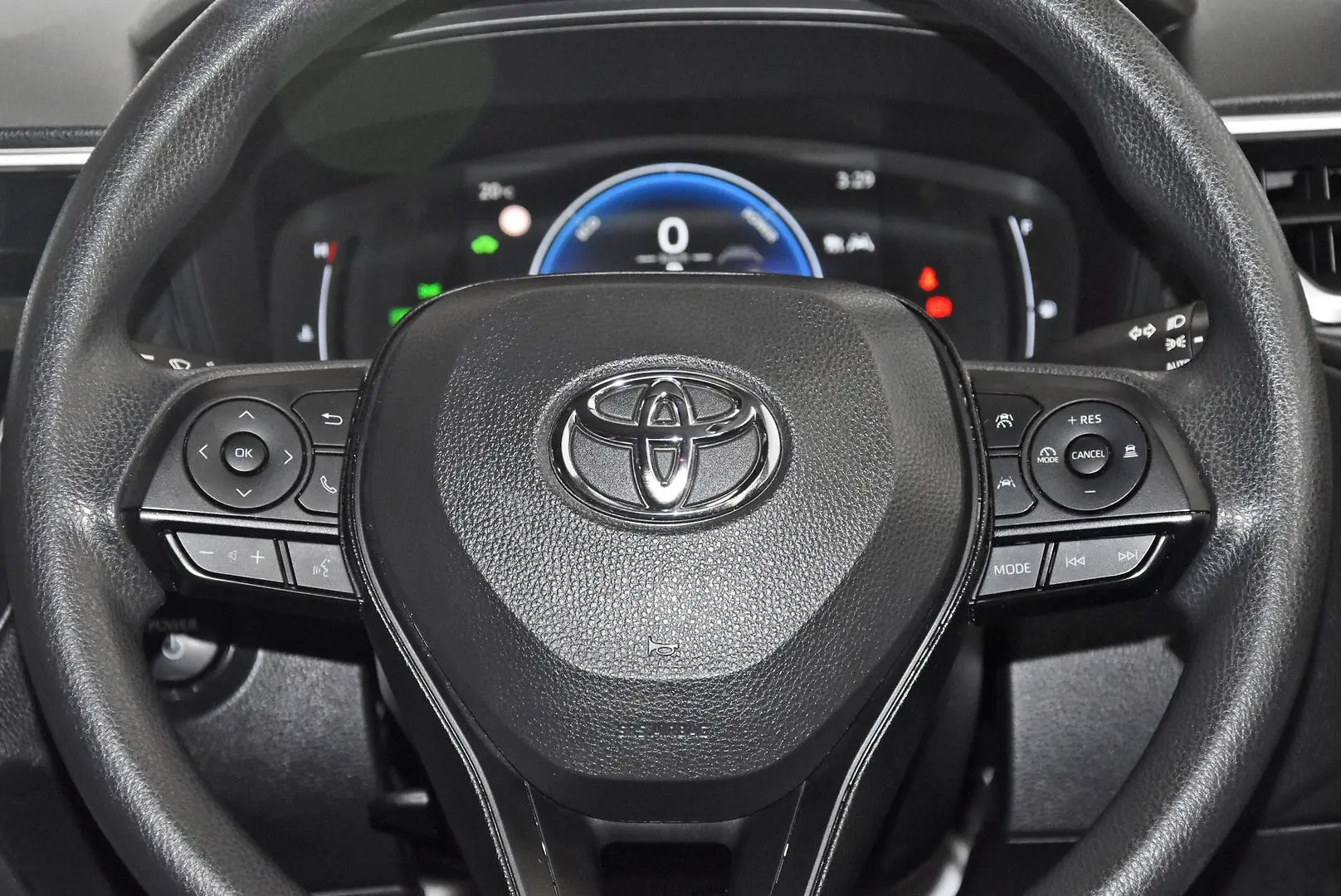 2024 Toyota Corolla Cross Gallery Image 16