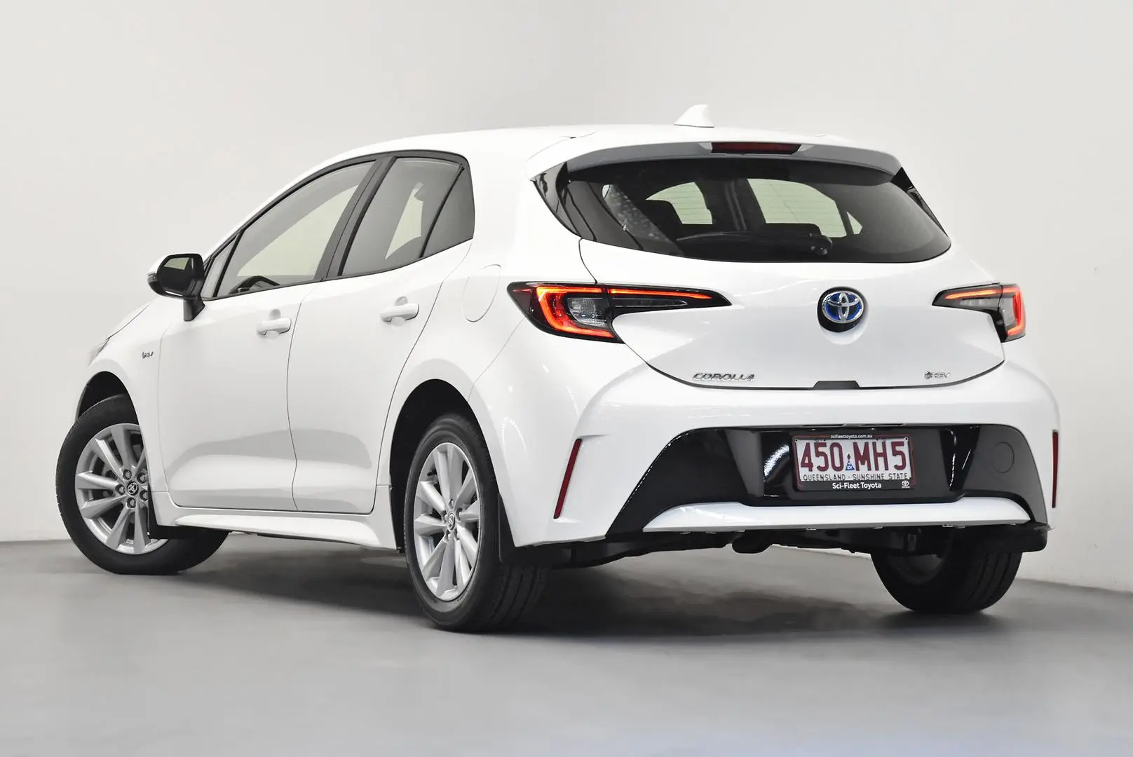 2025 Toyota Corolla Gallery Image 5