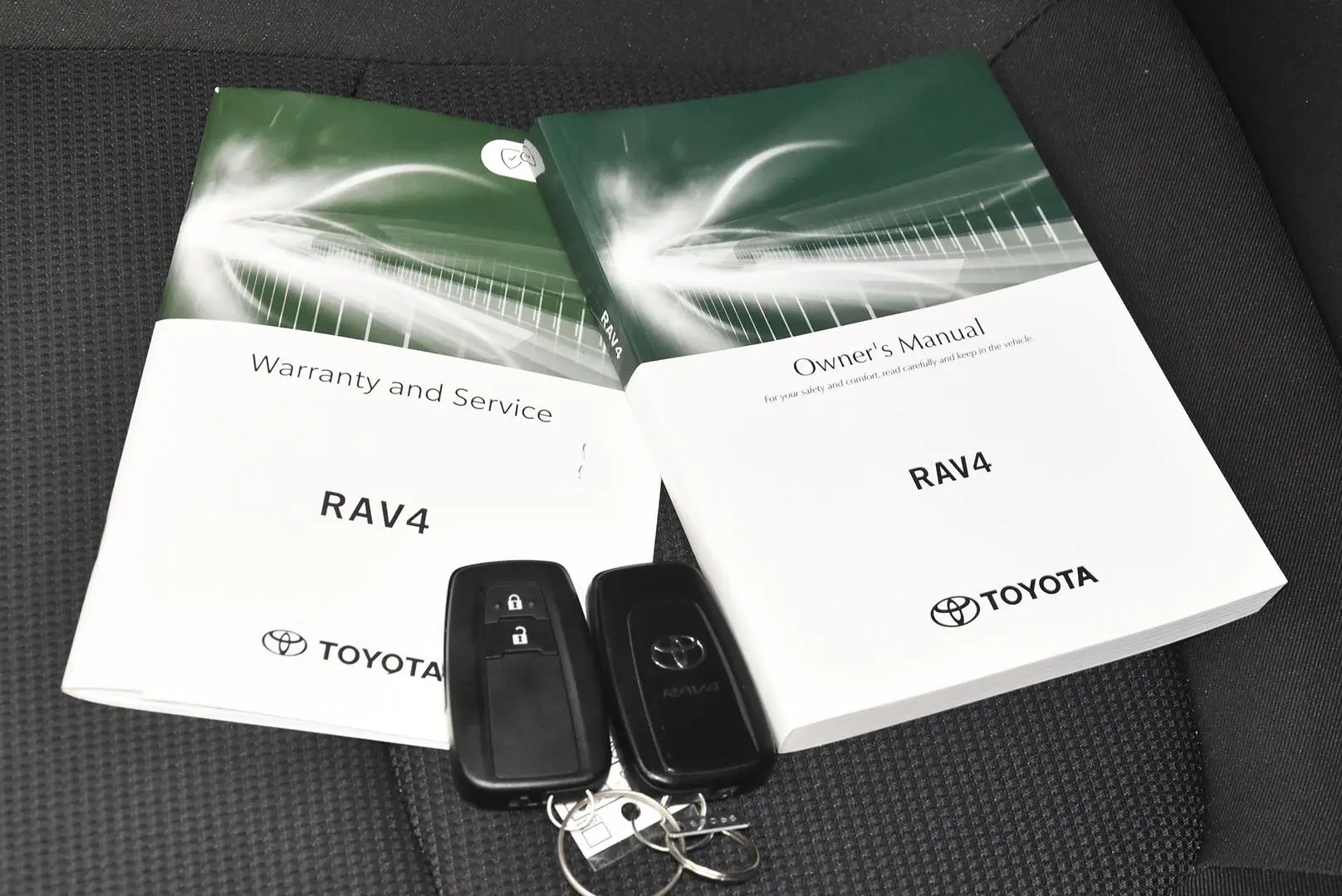 2025 Toyota RAV4 Gallery Image 20