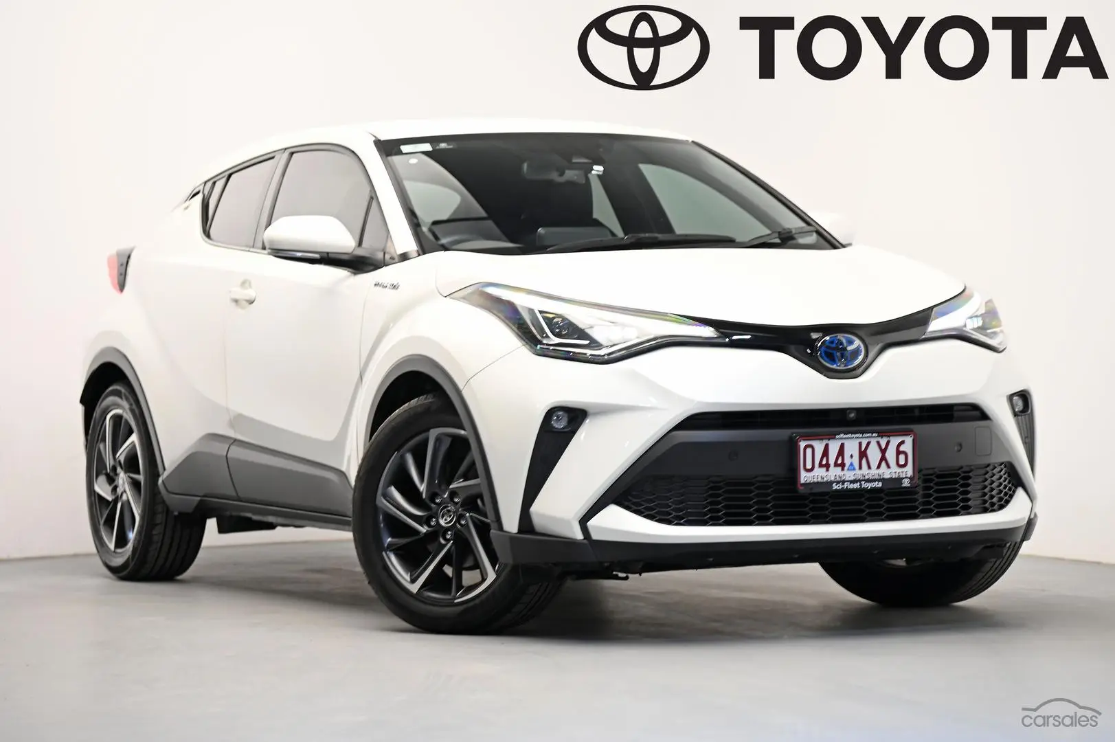 2020 Toyota C-HR Image 1