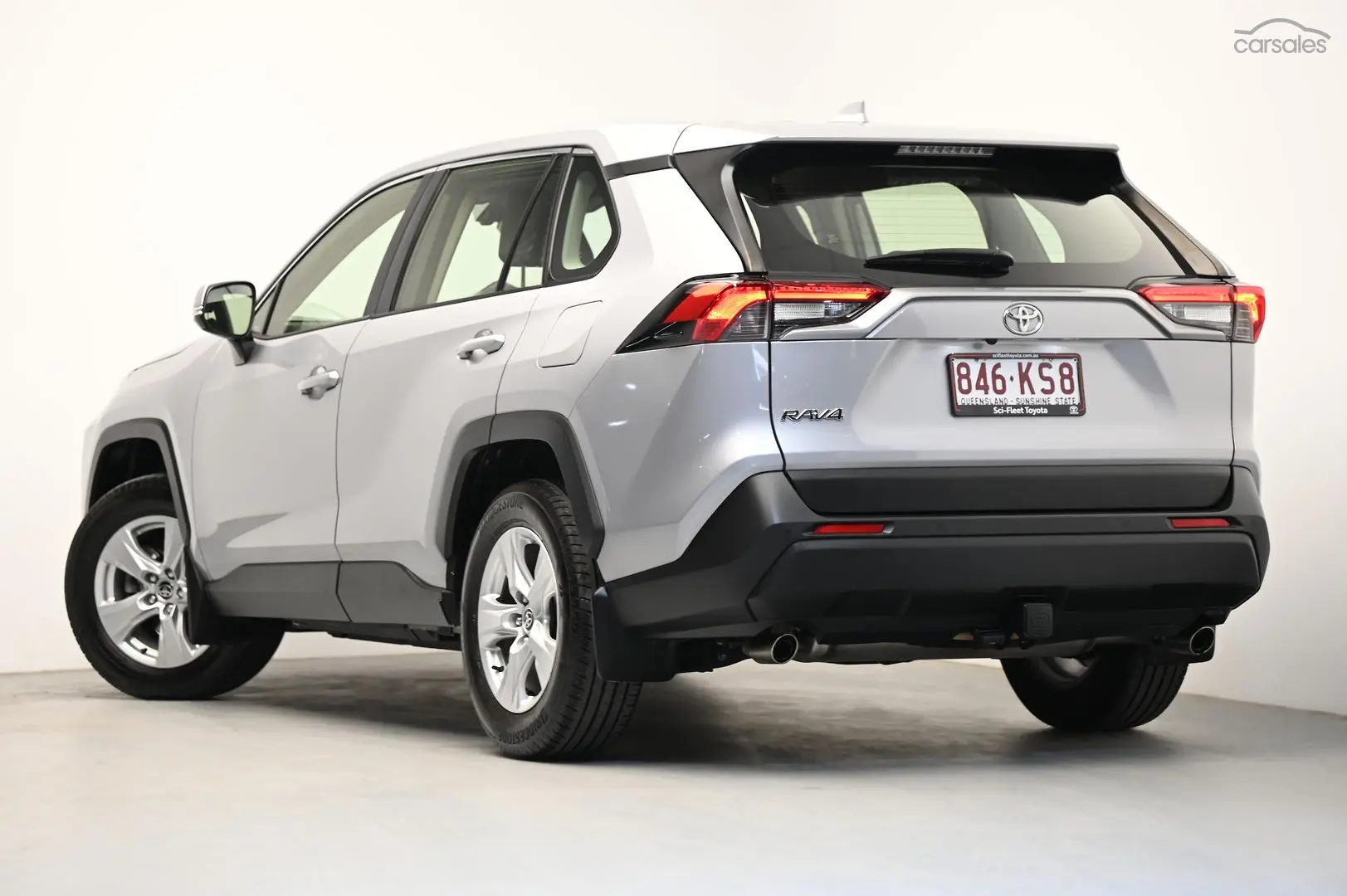 2021 Toyota RAV4 Image 5