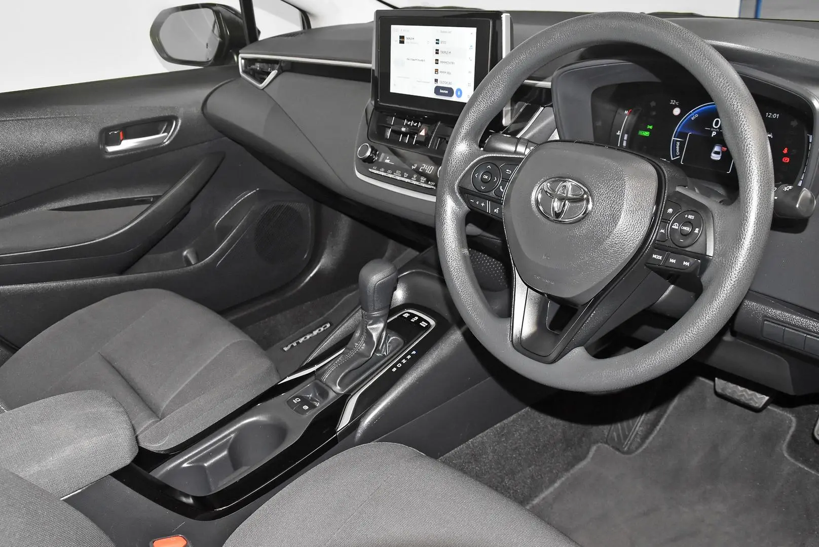 2023 Toyota Corolla Gallery Image 9