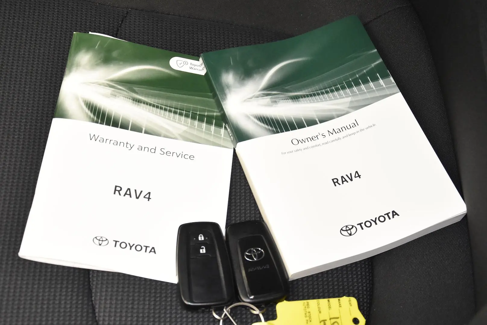 2024 Toyota RAV4 Gallery Image 20