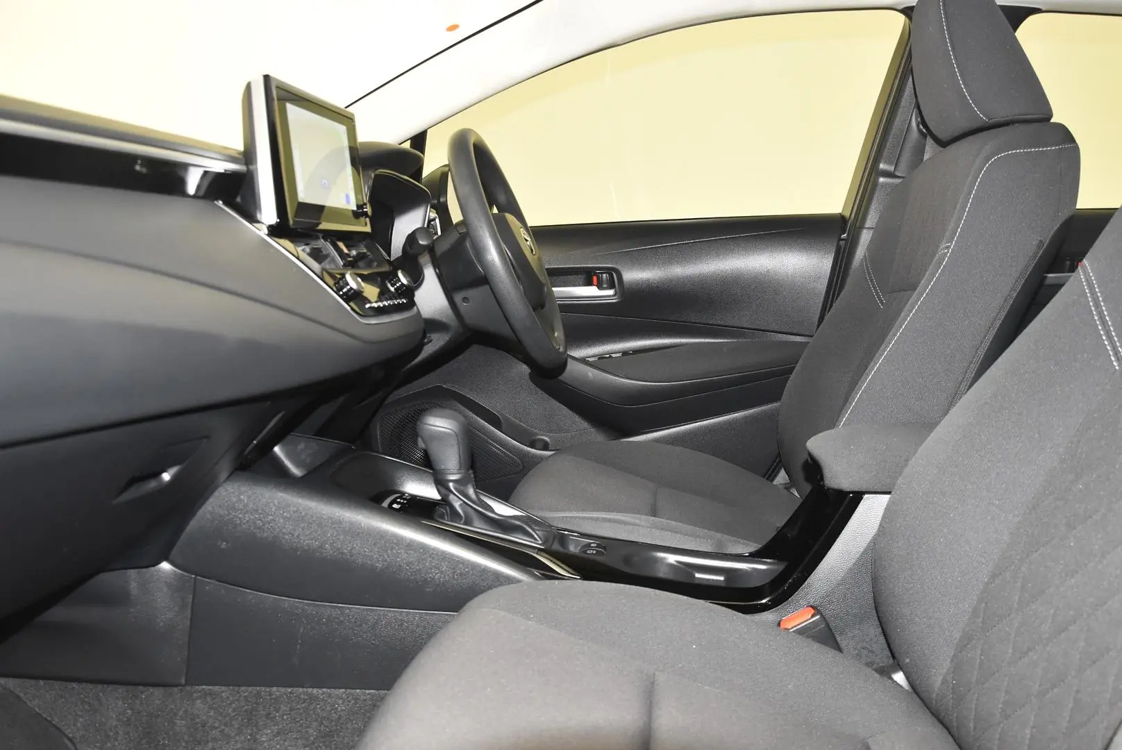 2024 Toyota Corolla Gallery Image 18