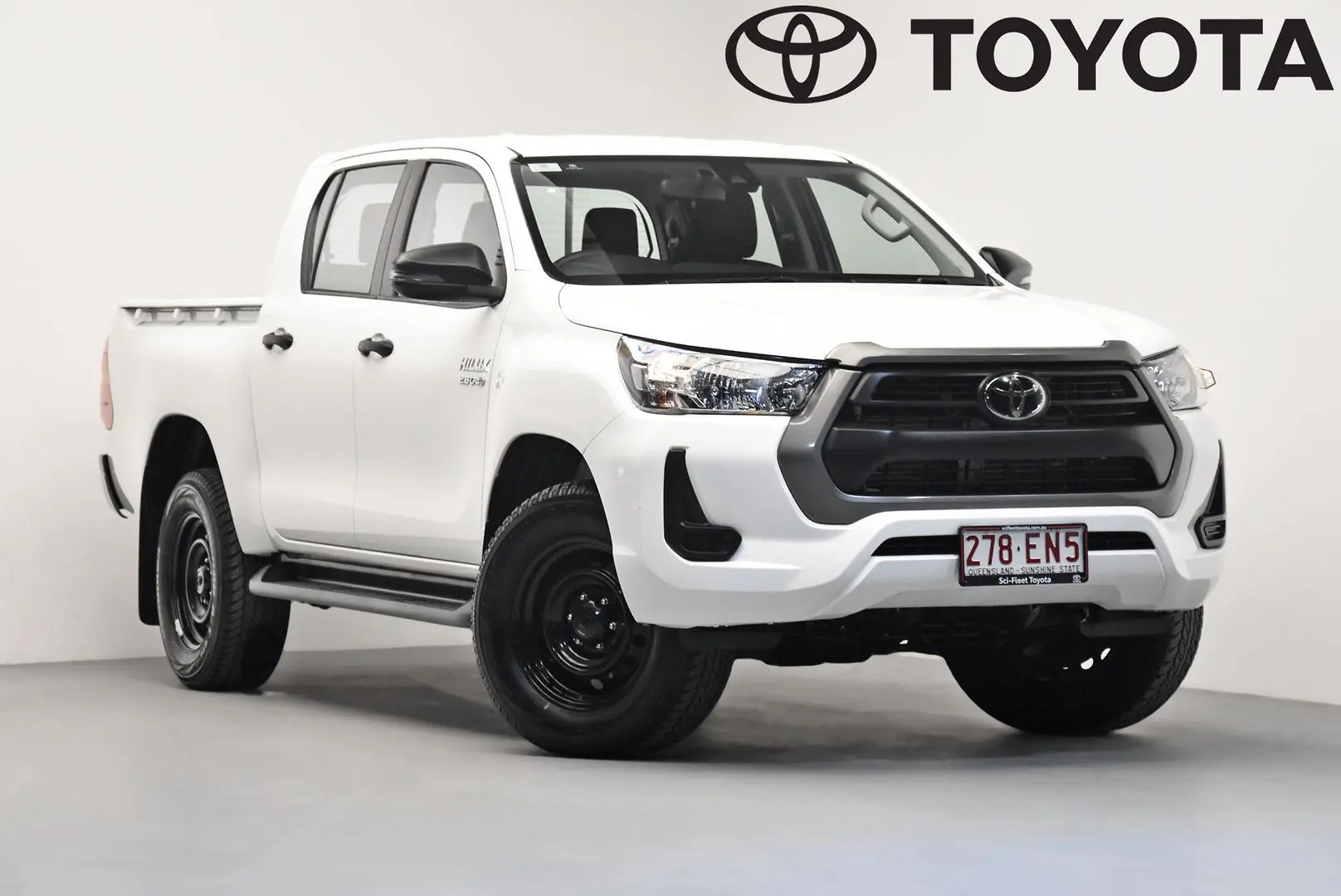 2022 Toyota Hilux Gallery Image 1