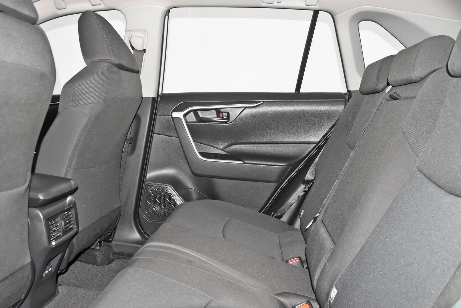 2024 Toyota RAV4 Gallery Image 19