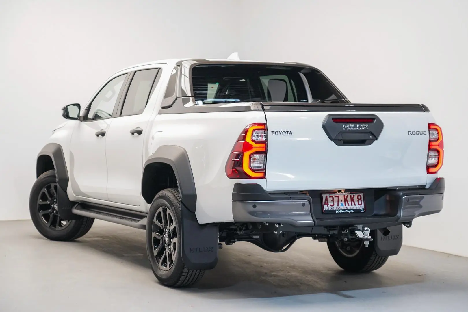 2024 Toyota Hilux Gallery Image 4