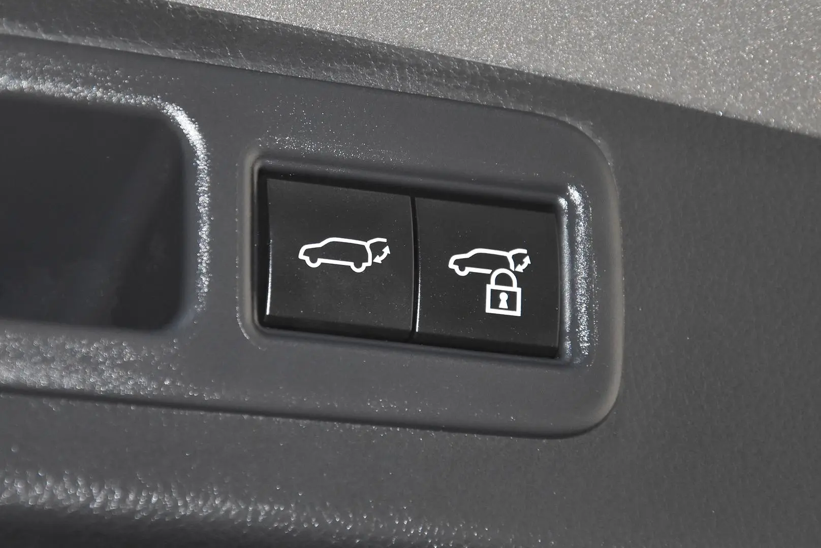 2023 Lexus RX Gallery Image 23