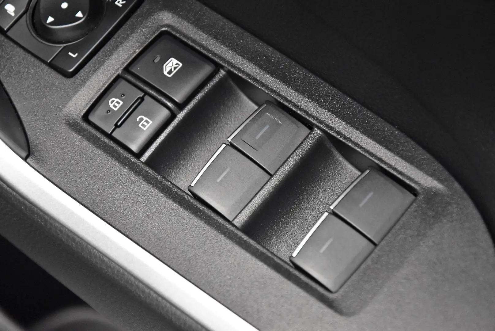 2023 Toyota RAV4 Gallery Image 10