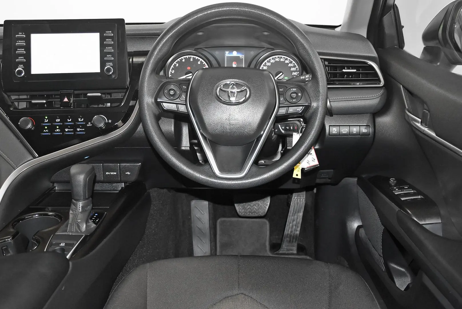 2024 Toyota Camry Gallery Image 13