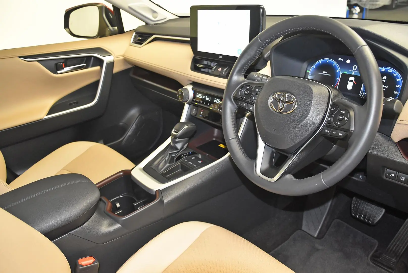 2024 Toyota Rav4 Gallery Image 9