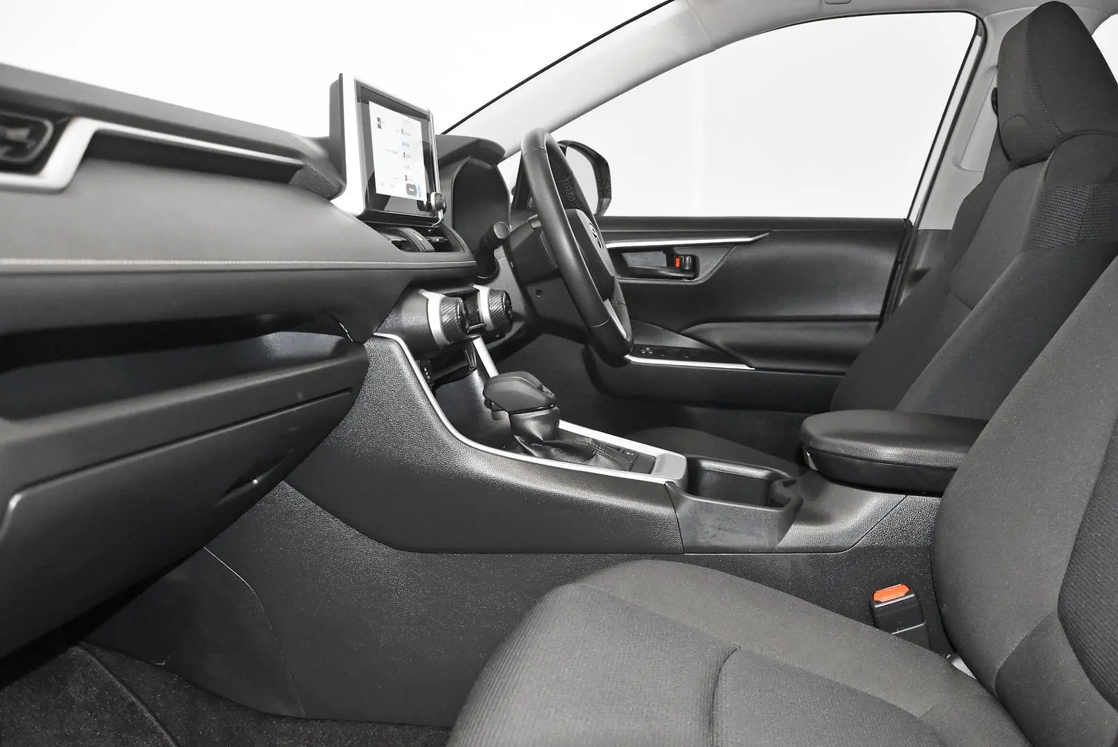 2024 Toyota RAV4 Gallery Image 18