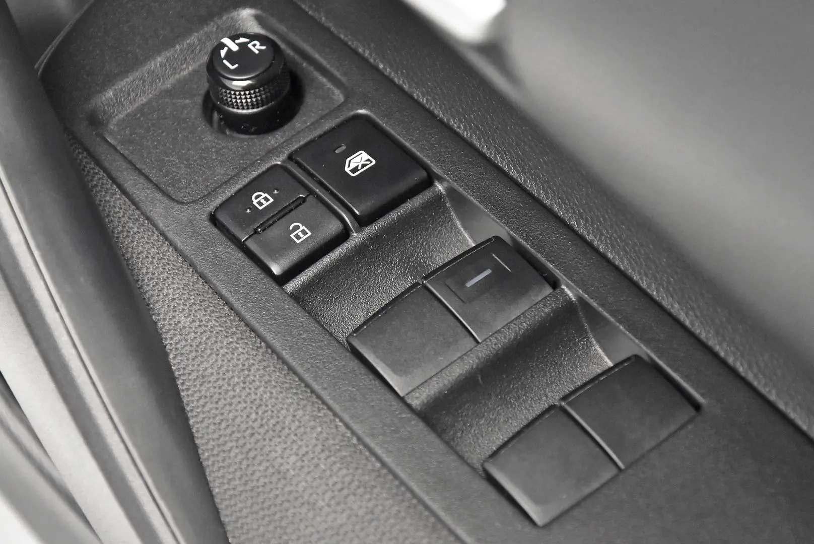 2024 Toyota Corolla Gallery Image 10