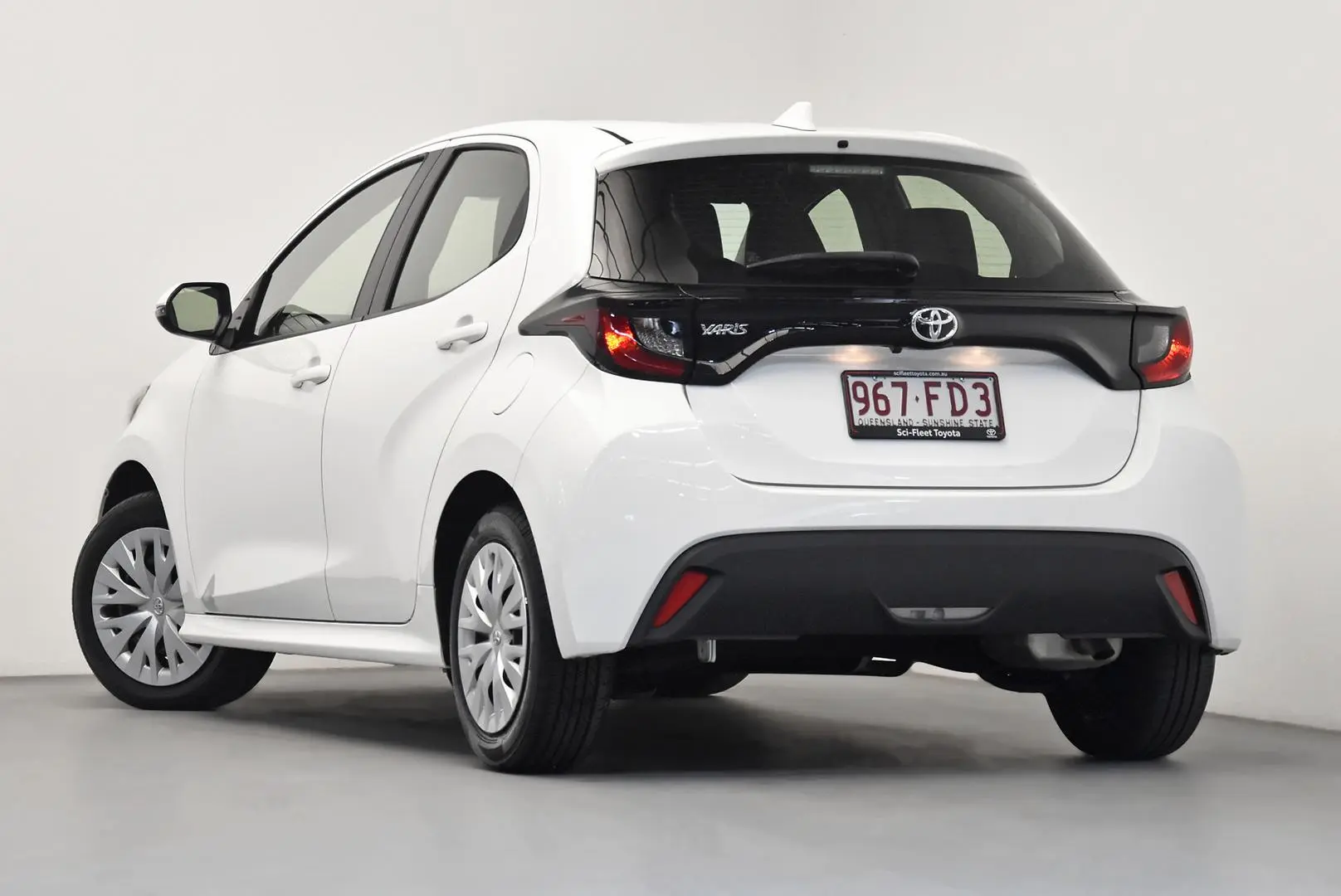 2022 Toyota Yaris Gallery Image 5