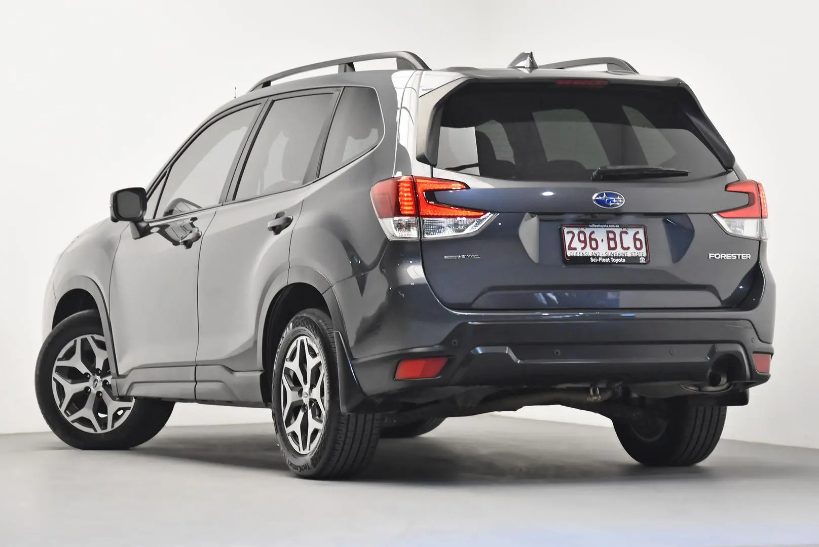 2021 Subaru Forester Gallery Image 5